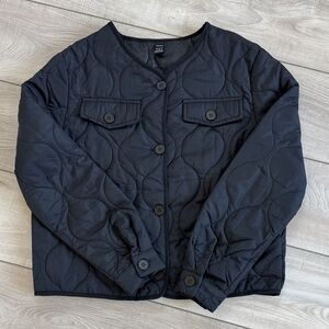 Black Quilted Women's Button Down Round Neck Lightweight Jacket, size small